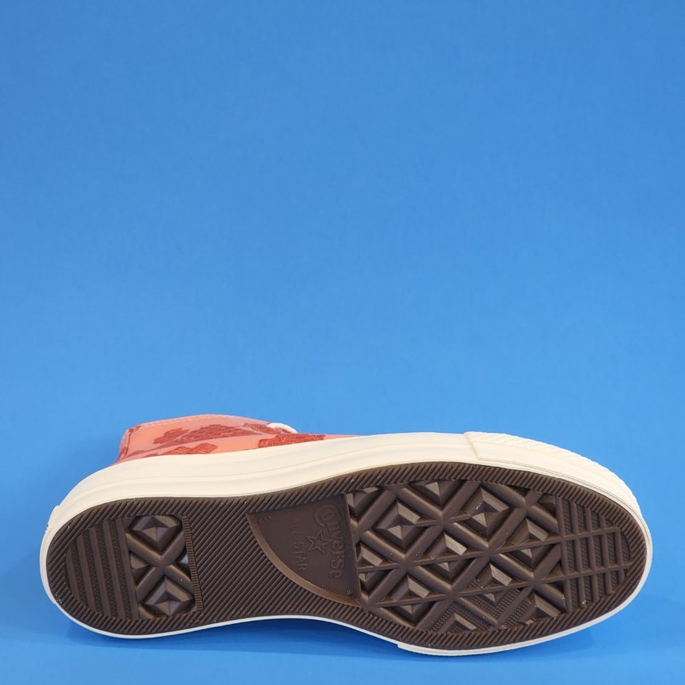 Converse CTAS Hi Lift Tonal Embroidery Women's Platform Sneakers A02233C NWT - Picture 4 of 6